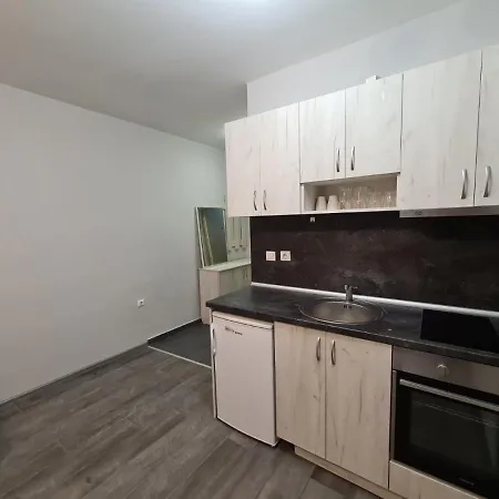Sixty-Nine Apartment - Student City Apartment